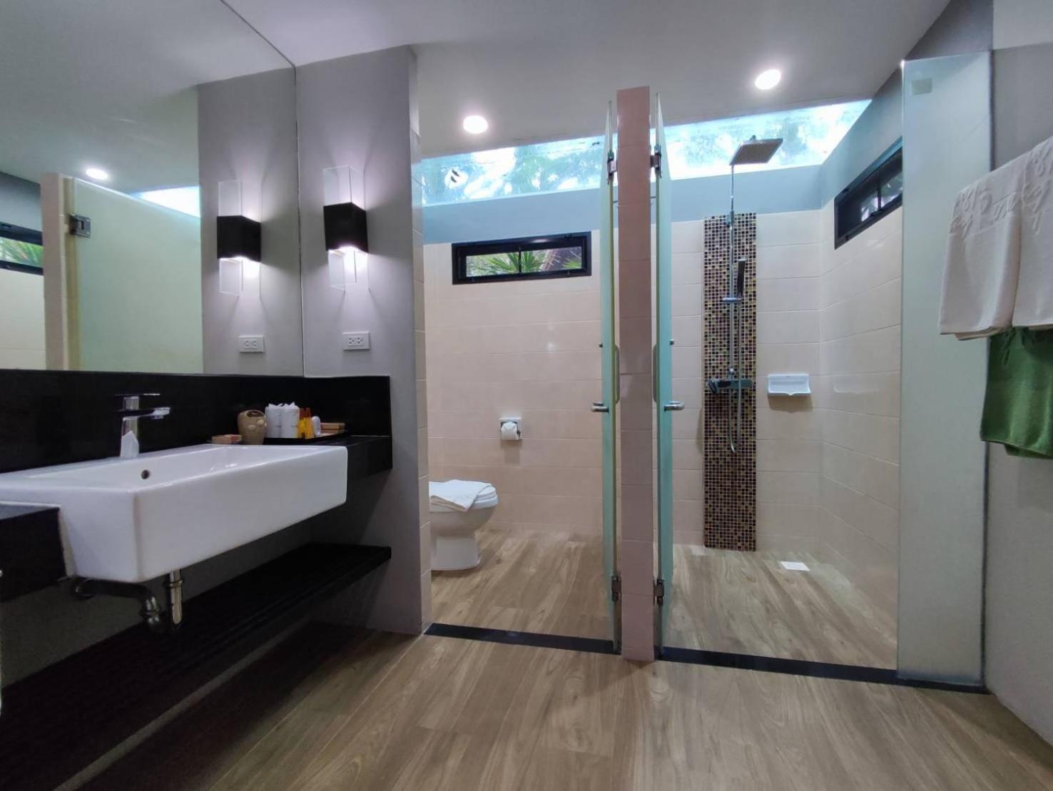 Nang Thong Bay Resort Khao Lak Exterior foto